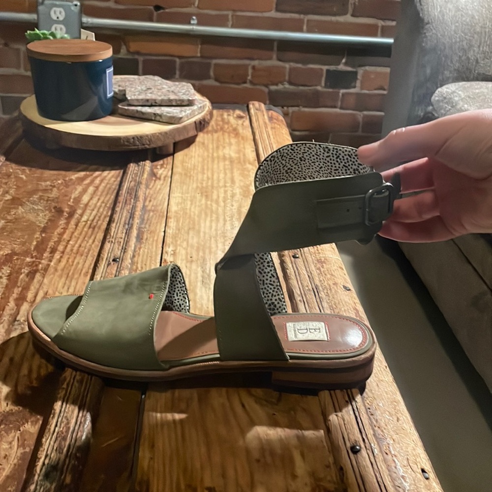 Green ED Wrap Around Sandals